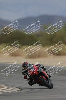 media/Sep-21-2025-Race Pace (Sun) [[98bf33ef95]]/Verified/10-Turn 10 (1150am)/